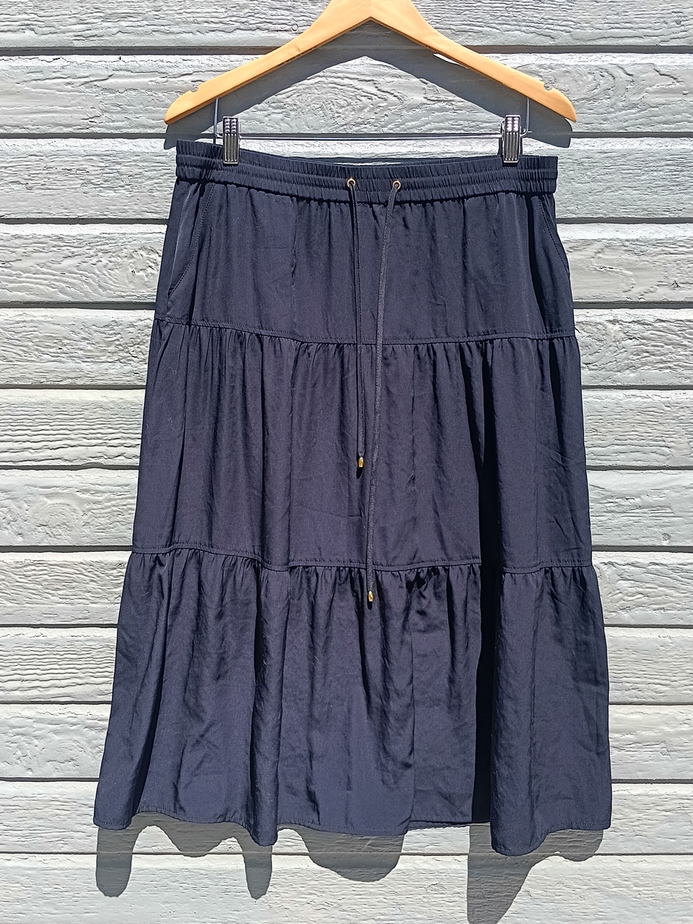 Jones New York Black Tiered Midi Skirt with Drawstring Waist